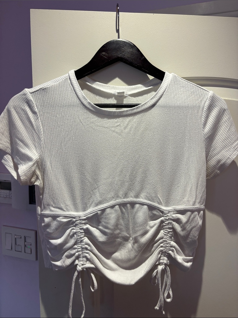 Garage White Ruched Cropped Tee - Women Tops